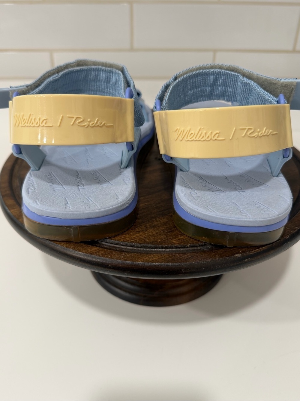 Melissa x Rider Papete Strappy Sandals Light Blue Yellow Size 7 Bubblegum Scent! - Picture 4 of 11